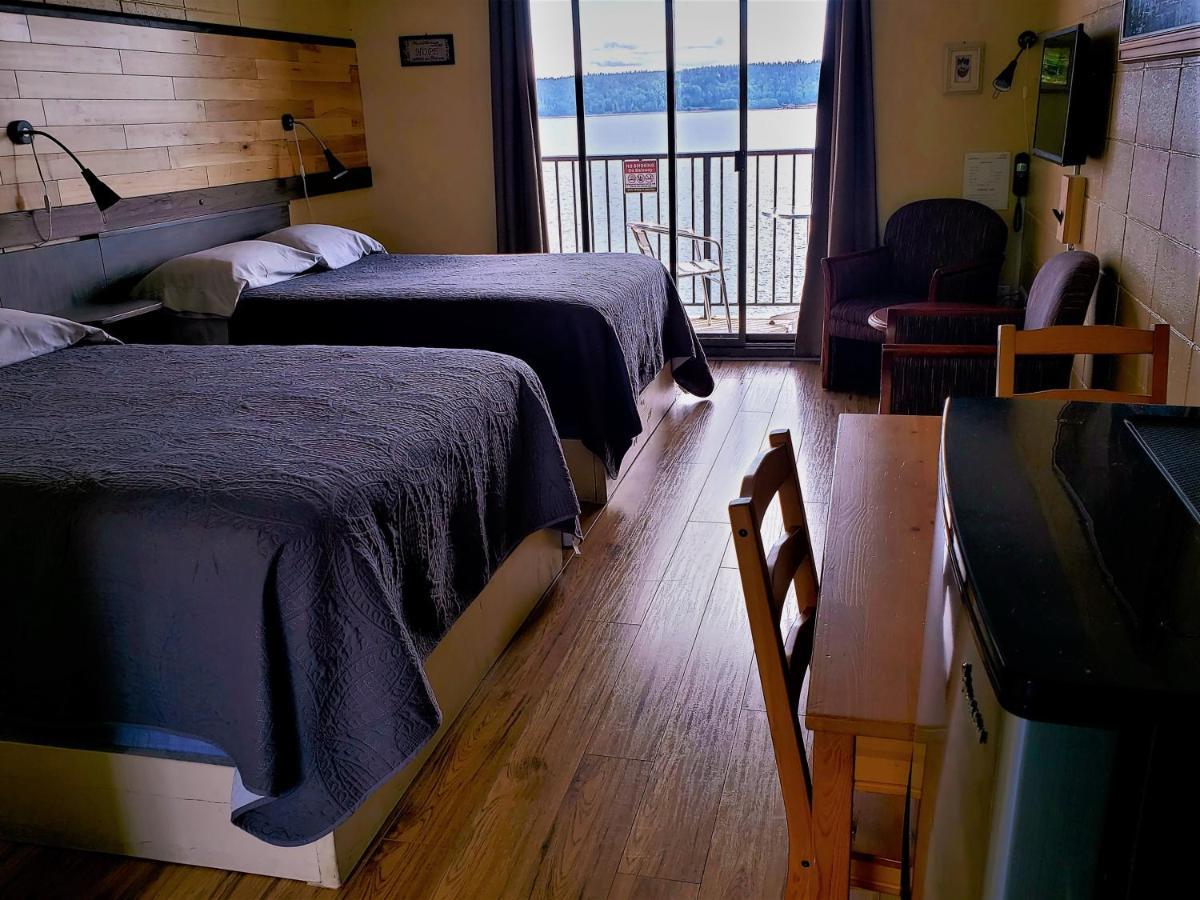 Above Tide Motel Campbell River Zewnętrze zdjęcie