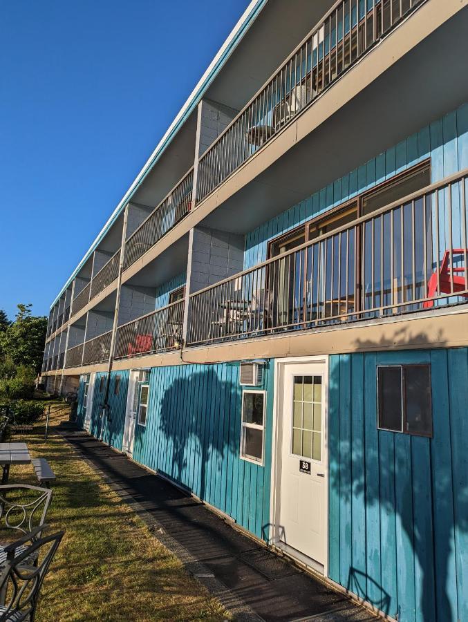Above Tide Motel Campbell River Zewnętrze zdjęcie