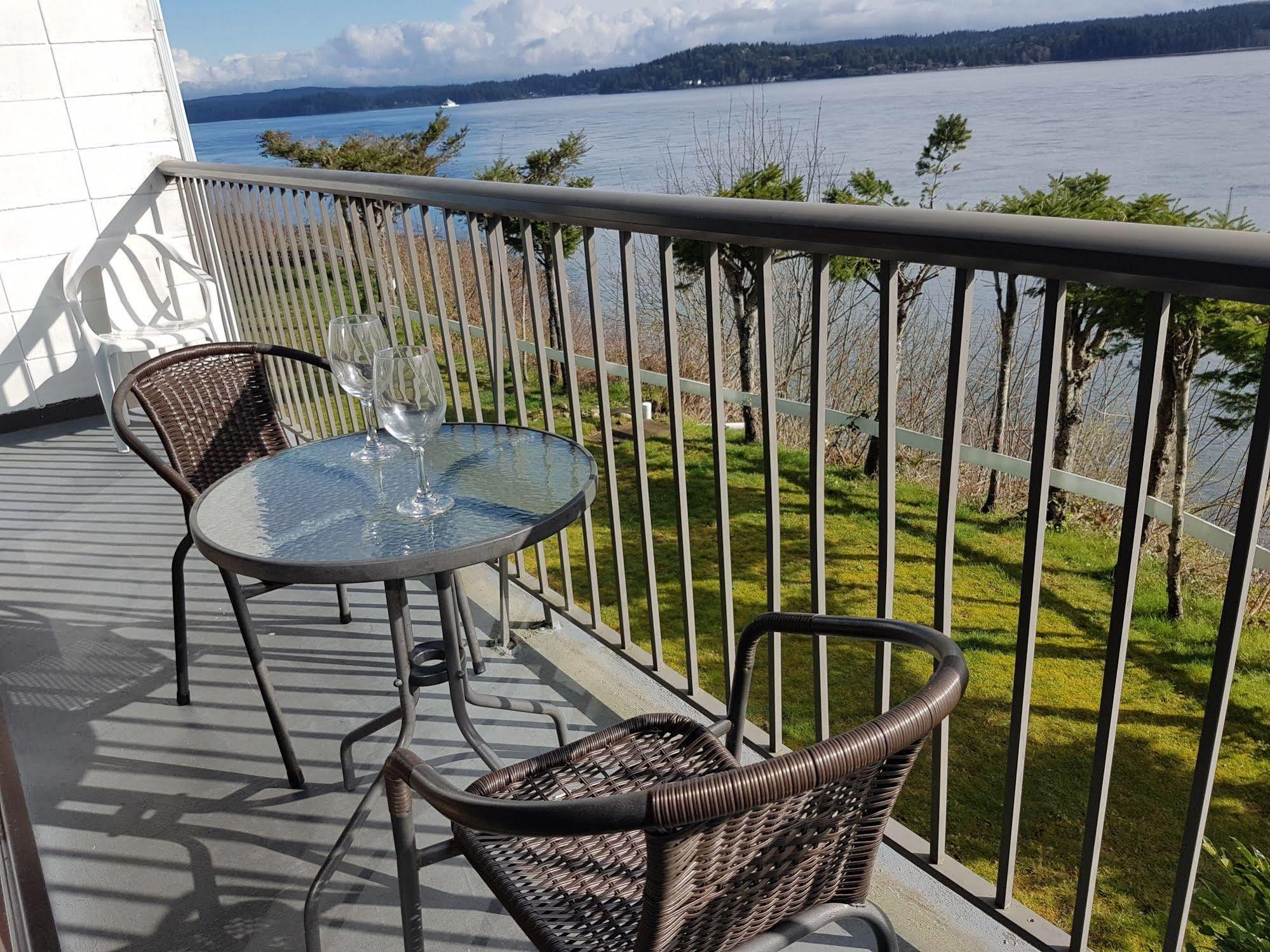 Above Tide Motel Campbell River Zewnętrze zdjęcie